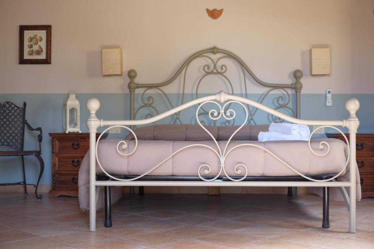 Agriturismo Podere Farnesiana Тарквиния Экстерьер фото